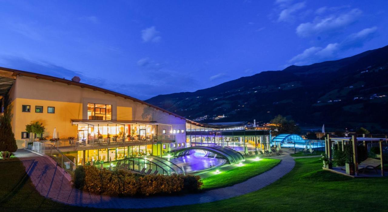 H21 - Modernes Ferienhaus 145Qm, 4Sz, Wellnessbereich Mit Sauna Und Dachterrasse Mit Panoramablick, Kuehlen Und Heizen Mit Geothermie Fügen Exteriér fotografie