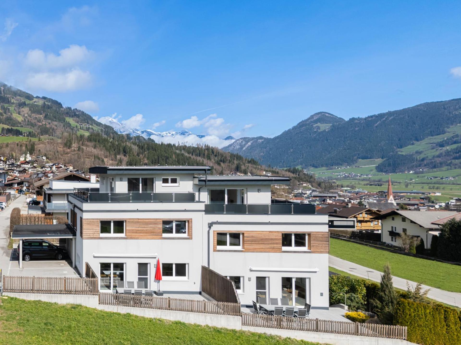 H21 - Modernes Ferienhaus 145Qm, 4Sz, Wellnessbereich Mit Sauna Und Dachterrasse Mit Panoramablick, Kuehlen Und Heizen Mit Geothermie Fügen Exteriér fotografie