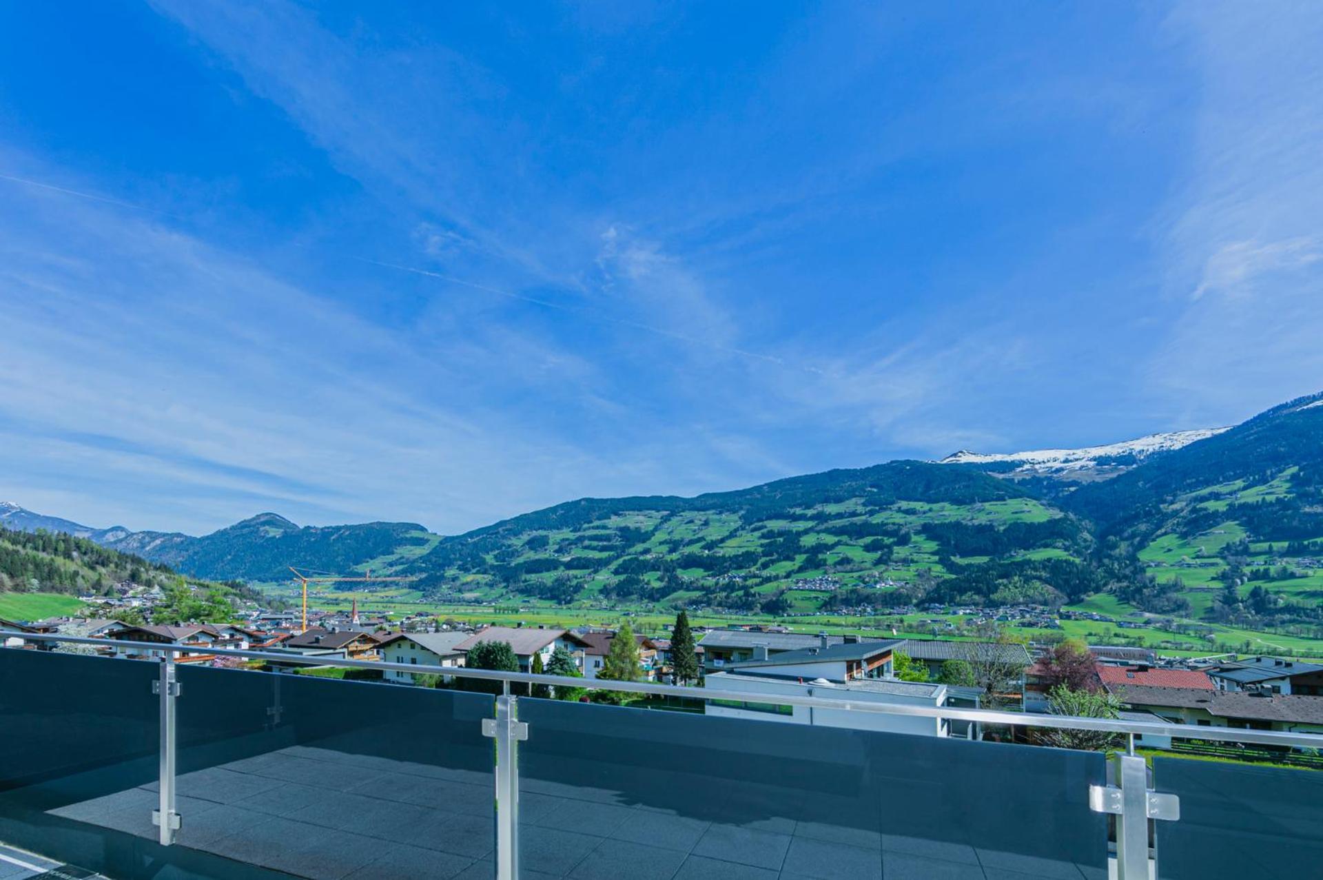H21 - Modernes Ferienhaus 145Qm, 4Sz, Wellnessbereich Mit Sauna Und Dachterrasse Mit Panoramablick, Kuehlen Und Heizen Mit Geothermie Fügen Exteriér fotografie
